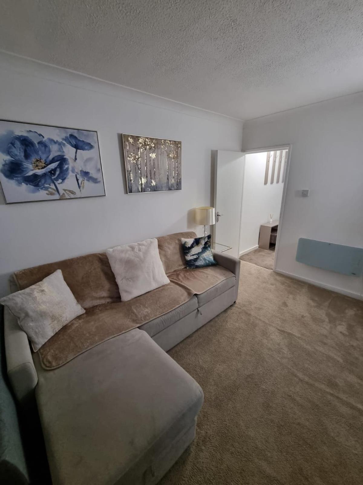 Stylish London Apartment & Free Parking Exteriör bild