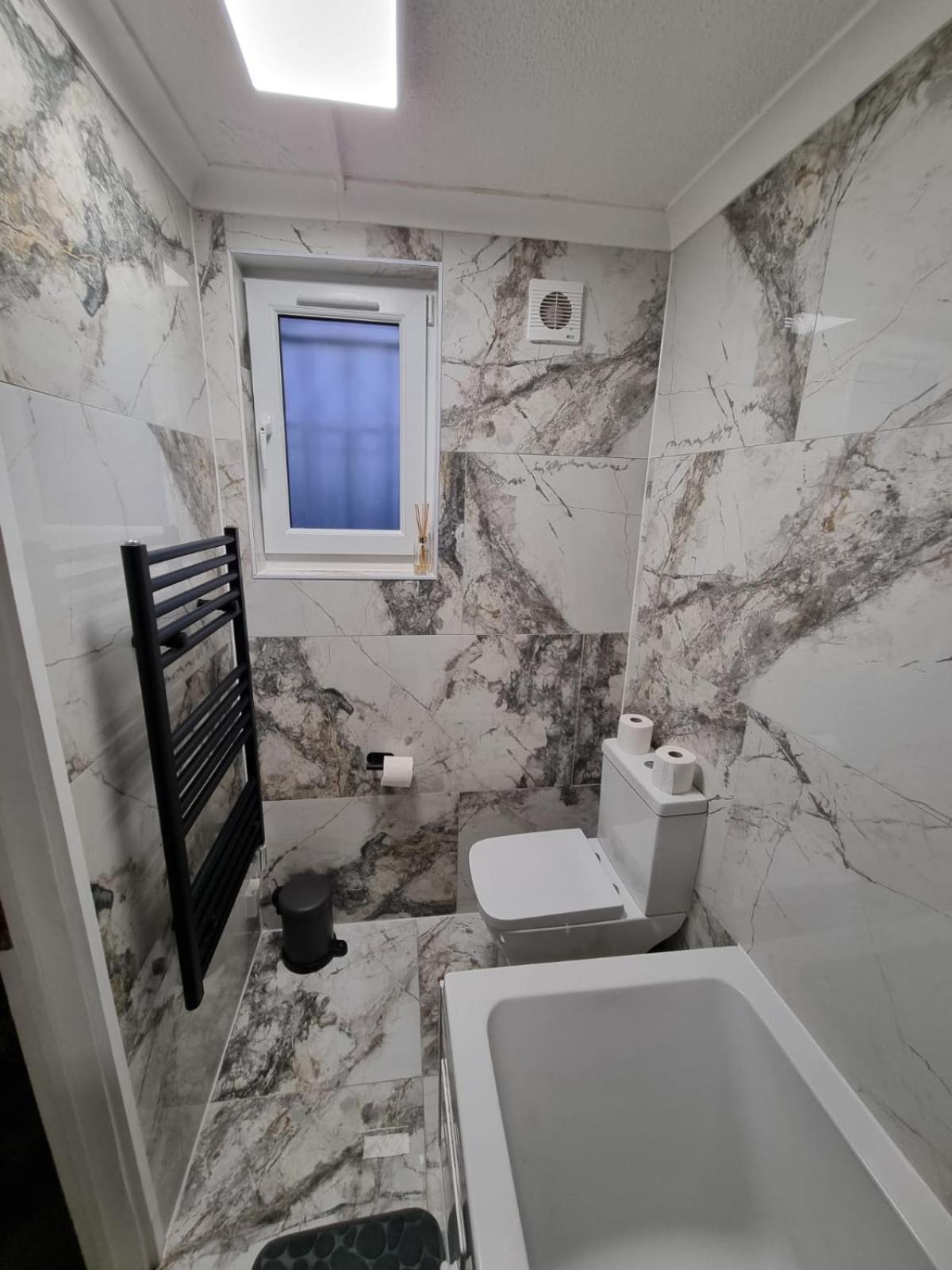 Stylish London Apartment & Free Parking Exteriör bild